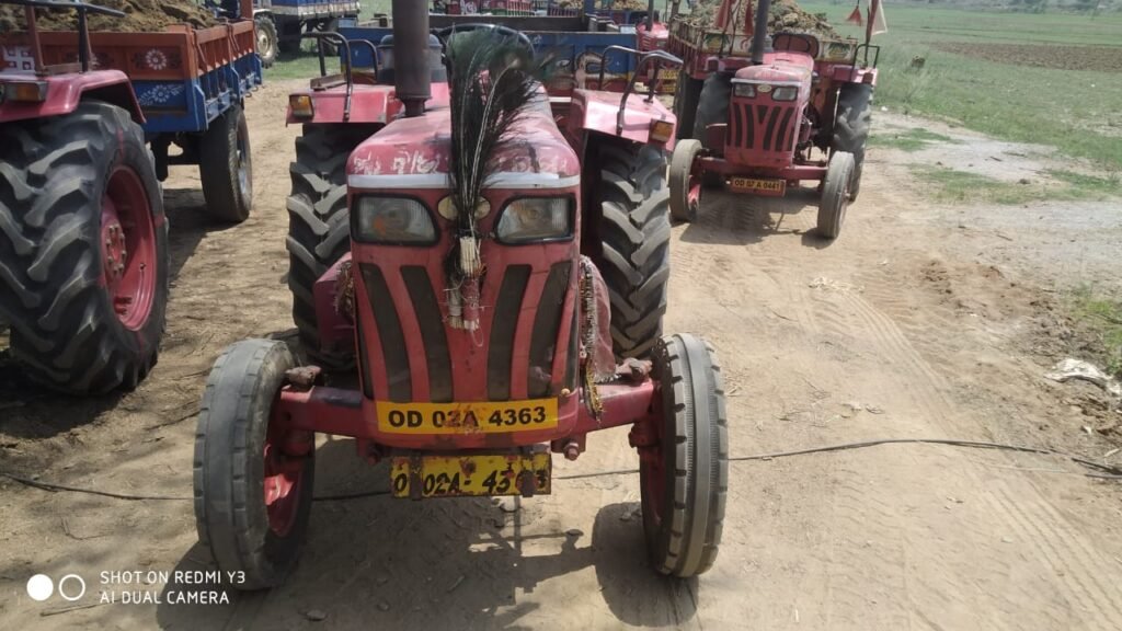 ମାଟିବାଲି ଚୋର ଚାଲାଣ ଦଶ ଟ୍ରାକ୍ଟର ଜବତ
