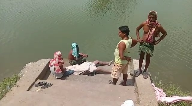 ପୋଖରୀ ରେ ବୁଡି ଟ୍ରାକ୍ଟର ଡ୍ରାଇଭେର ମୃତ