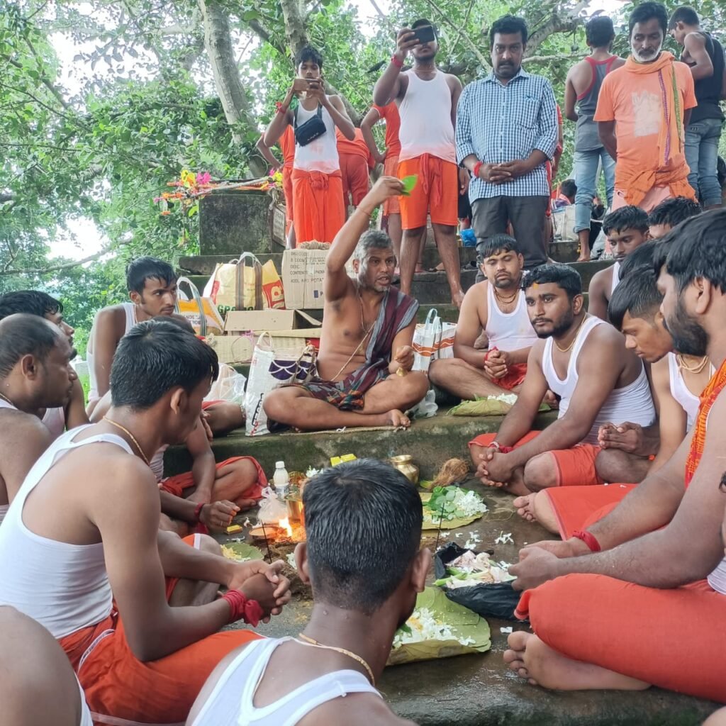 ଶ୍ରବଣ ପ୍ରଥମ ସୋମବାର :ଶୈବ ପୀଠ ଚଳଚଞ୍ଚଳ