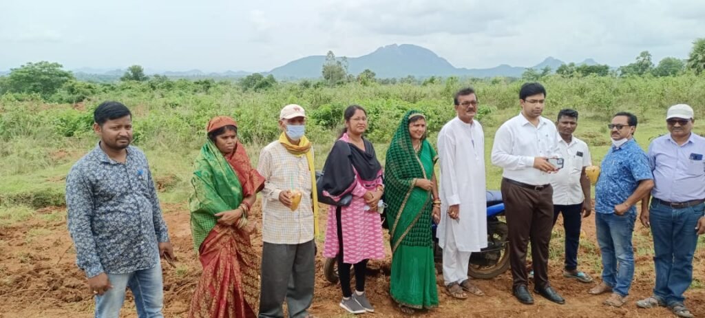 ଧରାକୋଟ ବ୍ଲକର ଉନ୍ନୟନ କାର୍ଯ୍ୟ ପରିଦର୍ଶନ କଲେ ଜିଲ୍ଲା ପ୍ରକଳ୍ପ ନିର୍ଦ୍ଦେଶକ