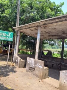ଶୋଚନୀୟ ସ୍ଥିତିରେ ଢ଼ଉଗାଁ ଯାତ୍ରୀ ବିଶ୍ରାମ ଗାର
