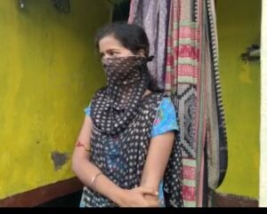 ନ୍ୟାୟ ଦାବିରେ ପ୍ରେମିକ ର ଘର ଆଗରେ ପ୍ରେମିକାର ଧାରଣା