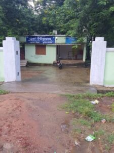ଧରାକୋଟ ପ୍ରାଣୀ ଚିକିତ୍ସା ସେବା ନାହାଁନ୍ତି କର୍ମଚାରୀ ବଢୁଛି ସମସ୍ୟା
