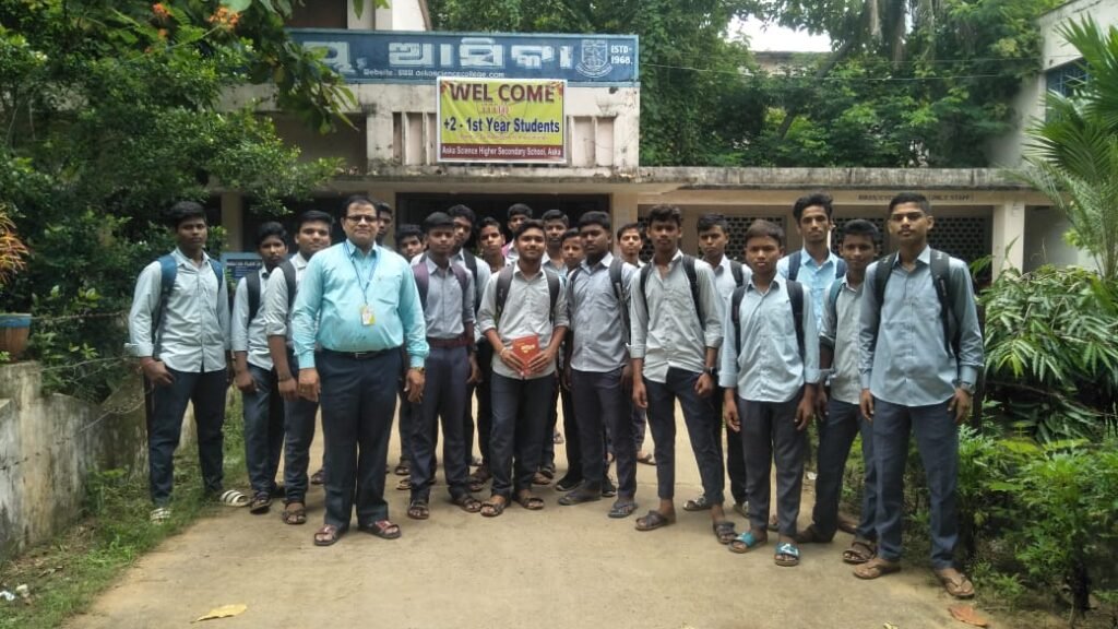 ଆସିକା ବିଜ୍ଞାନ ଉଚ୍ଚ ମାଧ୍ୟମିକ ବିଦ୍ୟାଳୟର ନବାଗତ ବିଦ୍ୟାର୍ଥୀଙ୍କୁ ସ୍ବାଗତ ସମ୍ବର୍ଦ୍ଧନା 