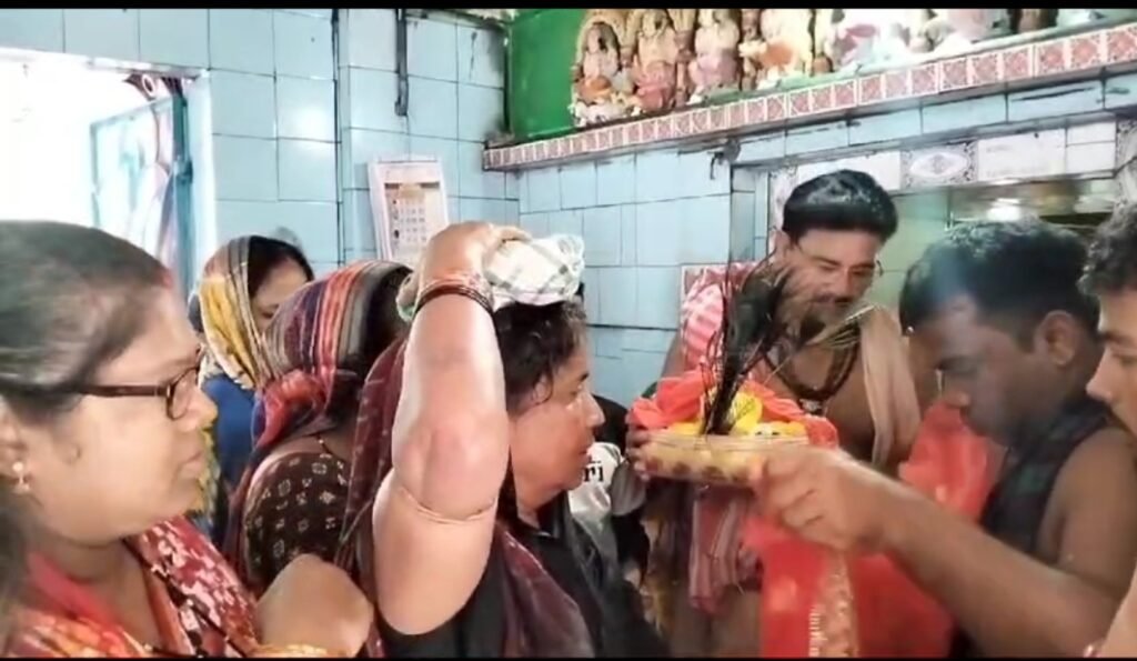ମା ଫୁଲକେଶନୀଙ୍କ ଯାତ୍ରା ଆରମ୍ଭ:ଅସ୍ଥାୟୀ ମଣ୍ଡପରେ ପୂଜା ପାଇଲେ ସପ୍ତ ଠାକୁରାଣୀ